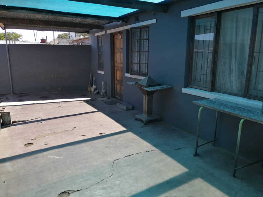 To Let 3 Bedroom Property for Rent in Bonteheuwel Western Cape